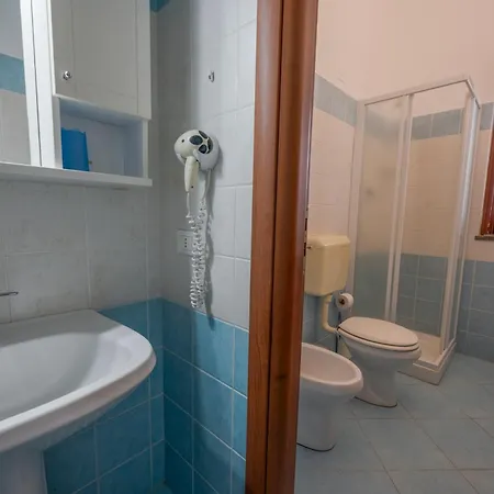 Vacanze S. Anna アパートホテル 3*